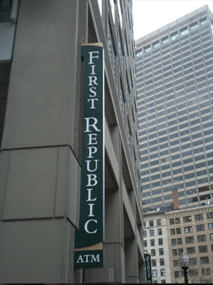 Metro’s Turnkey Signage Solutions: The Middleman Doesn’t Work Here
