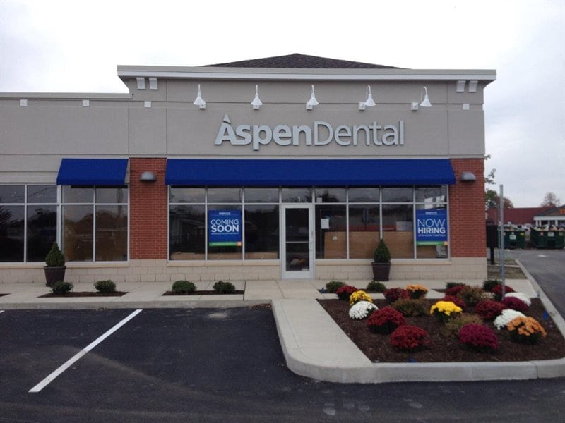 Aspen Dental exterior sign