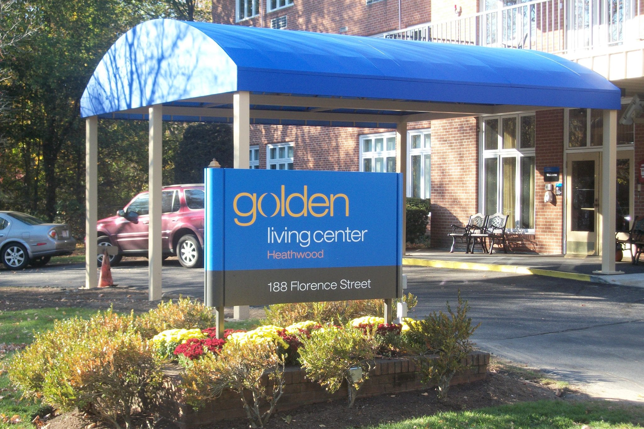 Golden Living Center Metro Sign & Awning